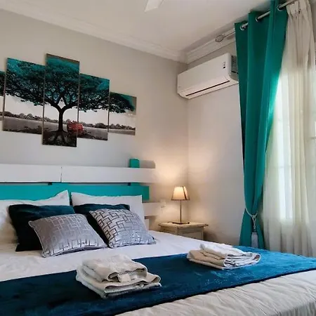 شقة Gran Apartamento Con Jardin En Playa إِستيبونا