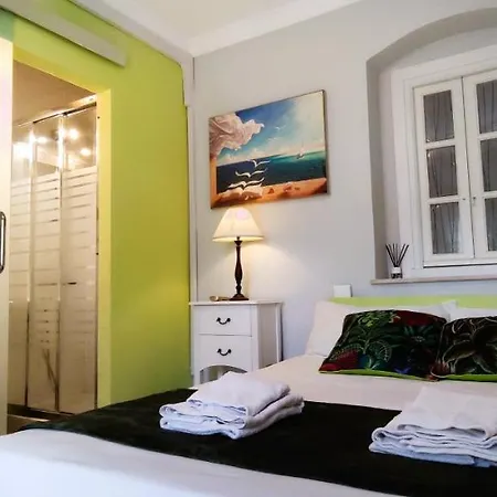 Gran Apartamento Con Jardin En Playa *