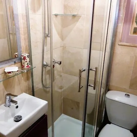 Gran Apartamento Con Jardin En Playa شقة إِستيبونا